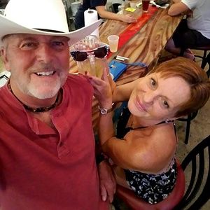 Meet your Posher, Lynda